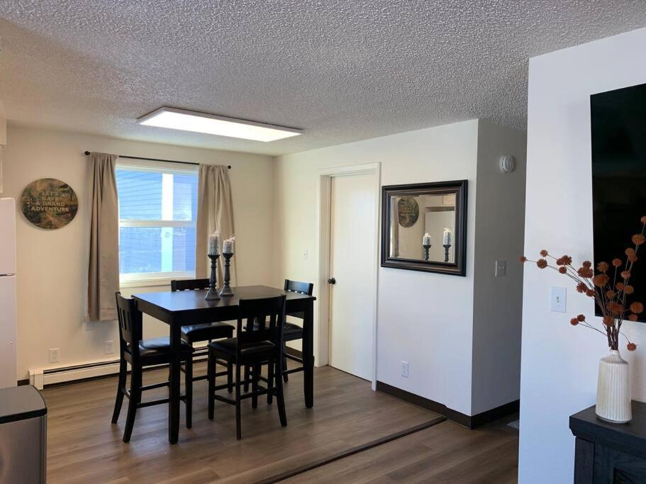 Newly Remodeled Relaxing Stay Near Downtown Fairbanks Luaran gambar
